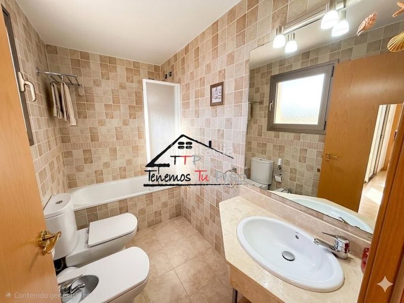 Foto de349d07-287e-44e4-90f5-3a7f6a45c03d. Apartament a paseo maritimo 55 a Puerto Benicarló