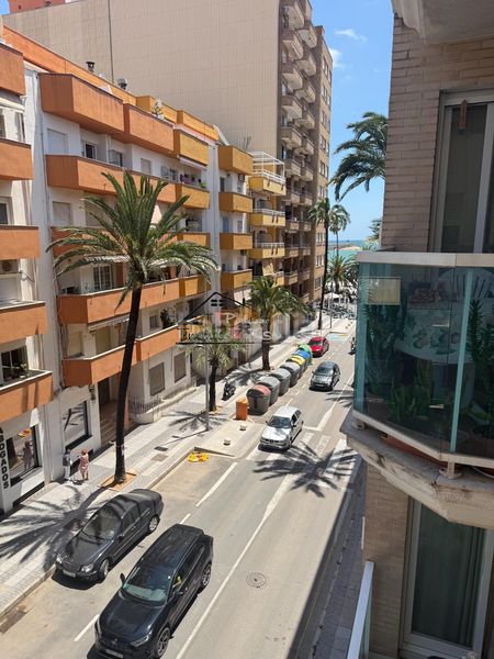 Foto e84de060-4f83-4bfd-98d0-79c8a3888eea. Pis a paseo maritim 110 a Papa Luna - Platja del Gurugú Benicarló