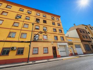 Flat  Parellada, pablo 14. Oportunidad de inversión en zaragoza  piso para reformar en la p