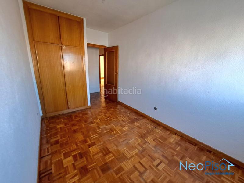 Foto 1ae06c07-6230-4c0f-a6b6-0f61e4c69429. Flat with pool in Valderas-Los Castillos Alcorcón