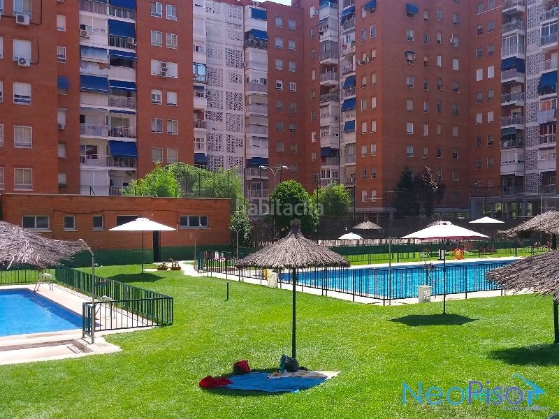 Foto 13267fea-4fc7-4497-a08d-61ca43d970fd. Pis amb piscina a Parque Mayor Alcorcón