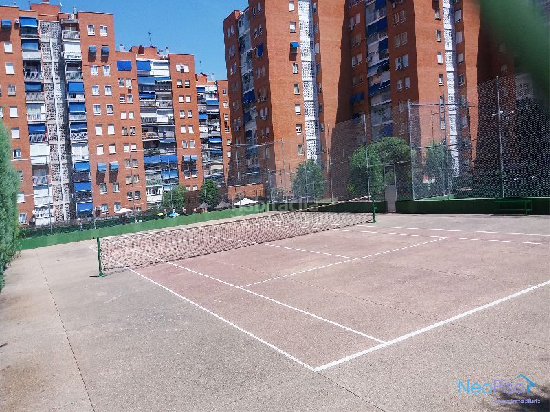 Foto a295555c-4d6a-4830-abe7-20adc63820a5. Pis amb piscina a Parque Mayor Alcorcón