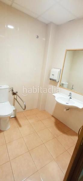 Foto 99d2bed8-4be6-4451-be03-8dad928b597e. Alquiler local comercial local en la calle del príncipe (galerias) en Vigo