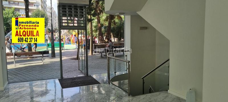 Foto 9885f10a-ea2e-43c3-8003-2aa037e216d9. Rent business premise with heating in Plaza Independencia Vigo