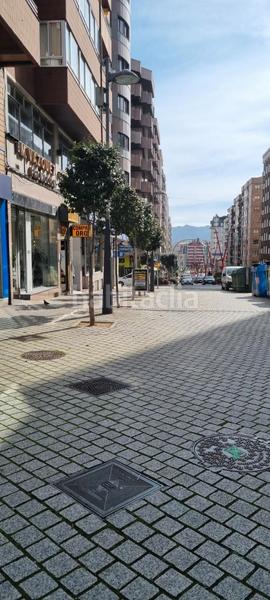 Foto f171d829-d8f6-4546-b7f6-50f0ed977f7a. Alquiler local comercial en Plaza Independencia Vigo
