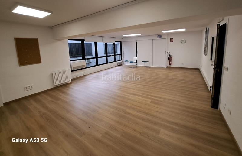 Foto 4db56c79-5d53-4960-906d-f75b66108c59. Location bureau avec chauffage dans Centro - Areal Vigo