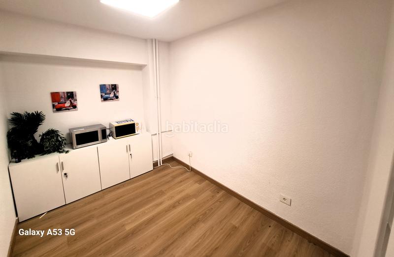 Foto 5d3adc90-b986-4283-aae4-49eb812c63c4. Rent office space with heating in Centro - Areal Vigo