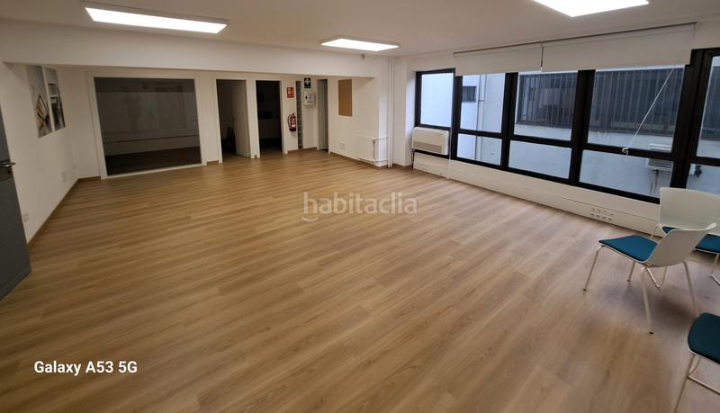 Foto 3b7990bd-59af-43d5-be53-567b33772904. Affitto ufficio con riscaldamento in Centro - Areal Vigo