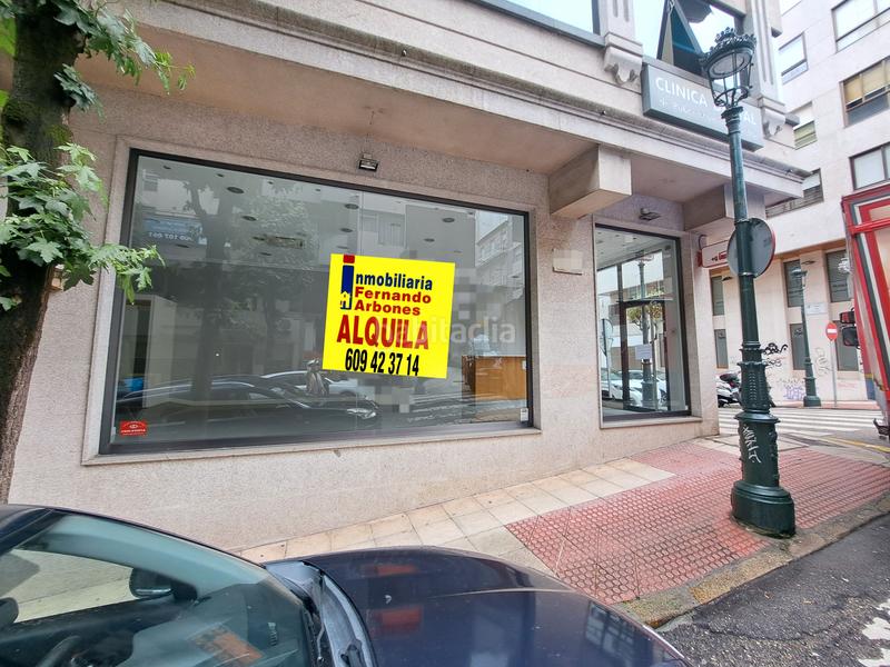 Foto 415a6d7d-66ef-4c28-85a5-3c0fb3716ee0. Lloguer local comercial a Plaza España - Corte Inglés Vigo