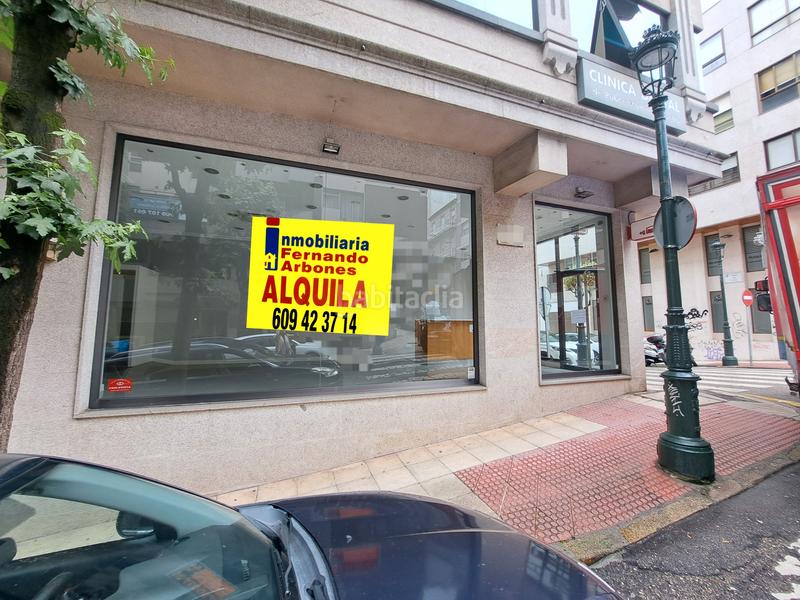 Foto 87f3ecc4-7831-4fe1-9a22-61154b5d9931. Location local commercial dans Plaza España - Corte Inglés Vigo