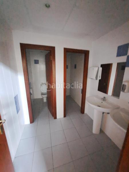 Foto a052a4c5-4dfb-4b06-b915-a05c4763eca3. Rent industrial building in Valadares - Beade Vigo