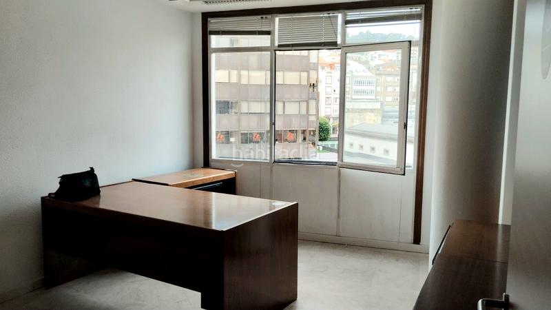 Foto 355d1b59-99bc-41b8-9813-c1bfd6f7f1a0. Miete büro in Centro - Areal Vigo