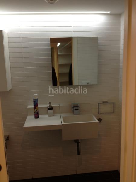 Foto d539f181-2015-46f3-a782-632a934bb395. Affitto locale commerciale in Centro - Areal Vigo