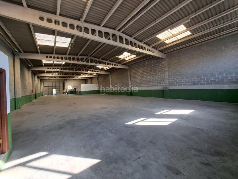 Foto 258d05a4-64d4-4267-986d-183a7c4c284b. Location bâtiment à usage industriel dans Sardoma - Castrelos Vigo