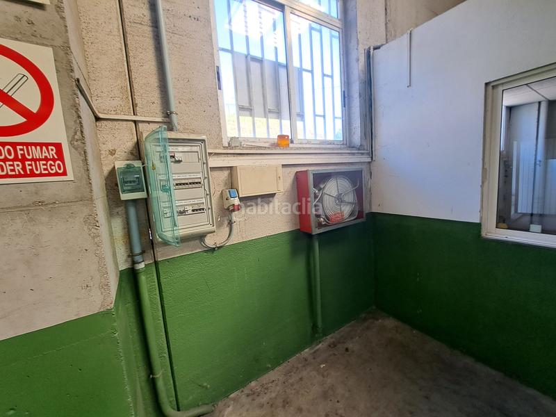 Foto 3ff116ba-f05f-4121-9abe-f2f06c804d85. Rent industrial building in Sardoma - Castrelos Vigo