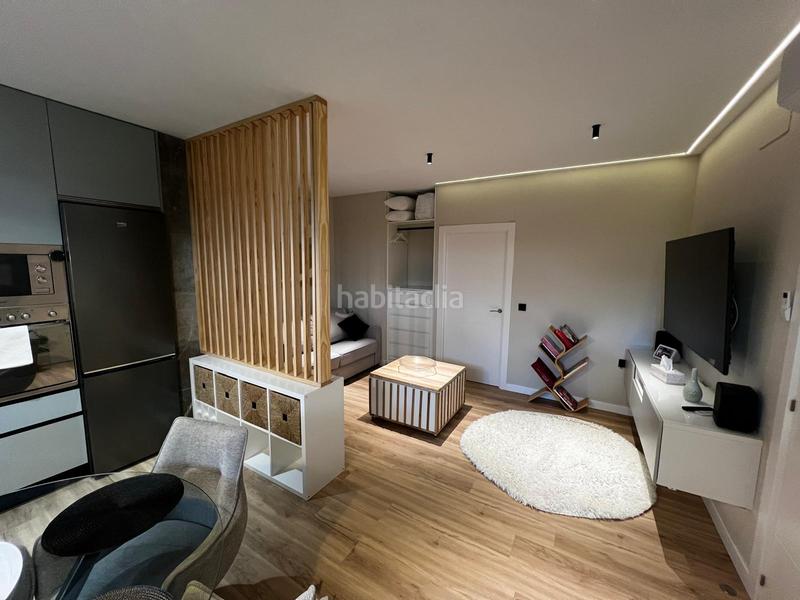 Foto 7681e346-0c06-486f-b56e-39dddc613f2c. Apartamento en Cabral - Candeán Vigo