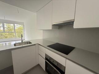 Miete Etagenwohnung  Calle de cuenca tramoyeres. Alquiler estudios vacíos o amueblados  benimaclet