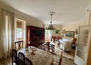 Pis  Calle general palanca. Piso centrico junto  a plaza tetuan.