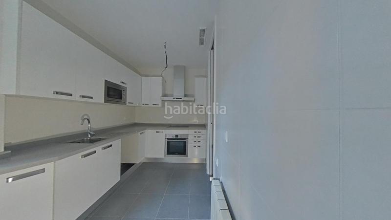 Foto 0537a089-7d2d-491d-8ef2-ed3705e1e4d9. Pis amb aparcament a Russafa Valencia