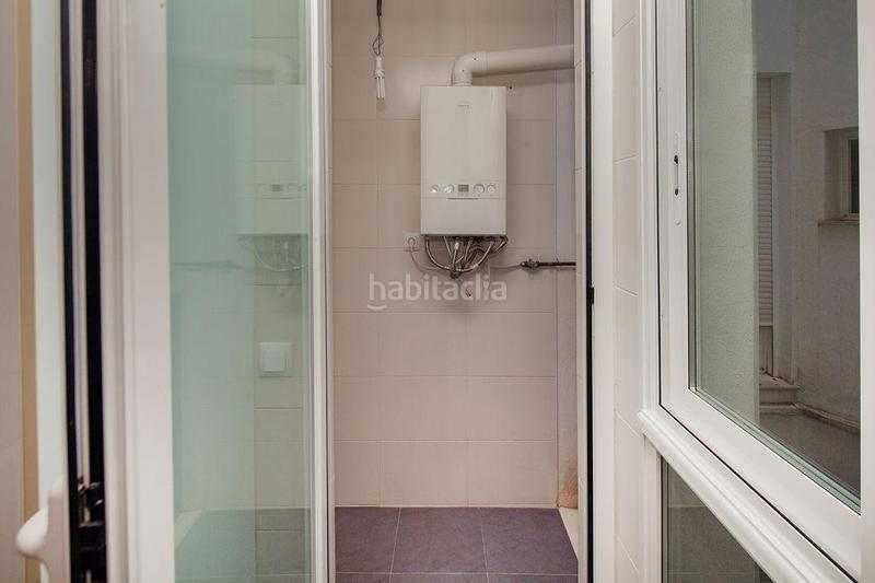 Foto 2fa1e8b3-1494-46f8-b3ec-5fef22cb41f6. Pis amb aparcament a Russafa Valencia