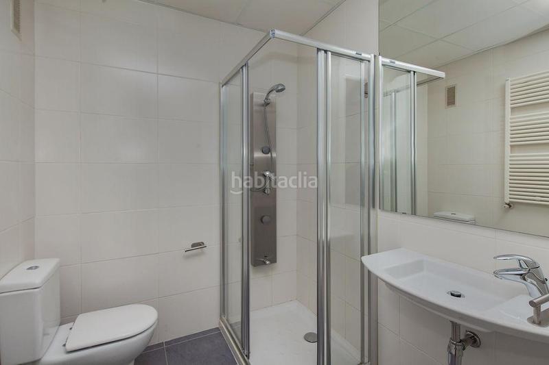 Foto 3e2d4382-210b-4c37-9ad4-9bbeb0f3f94a. Pis amb aparcament a Russafa Valencia