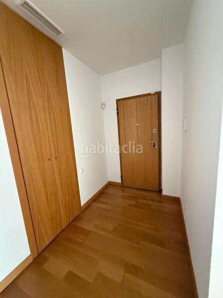 Foto 66f3d606-fc4b-459b-b655-e633bc7dd60c. Pis amb aparcament a Russafa Valencia