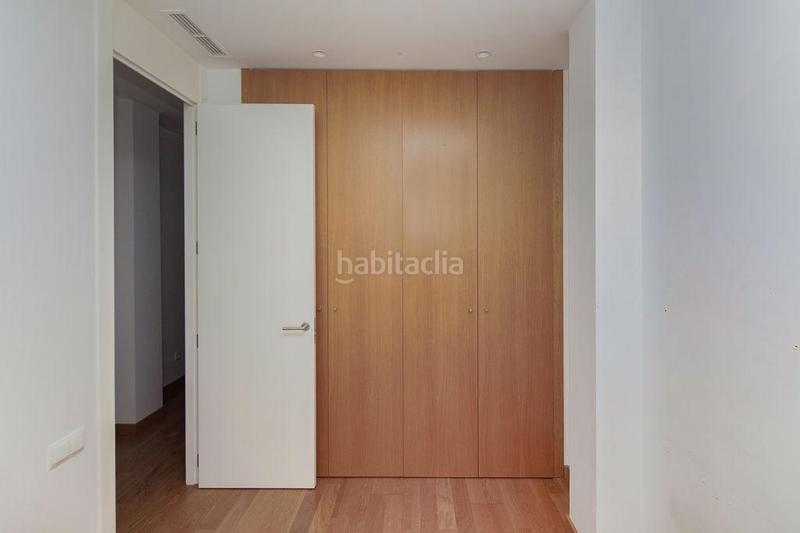 Foto 7ce0d979-4b05-4d71-a632-a071d6df8179. Pis amb aparcament a Russafa Valencia