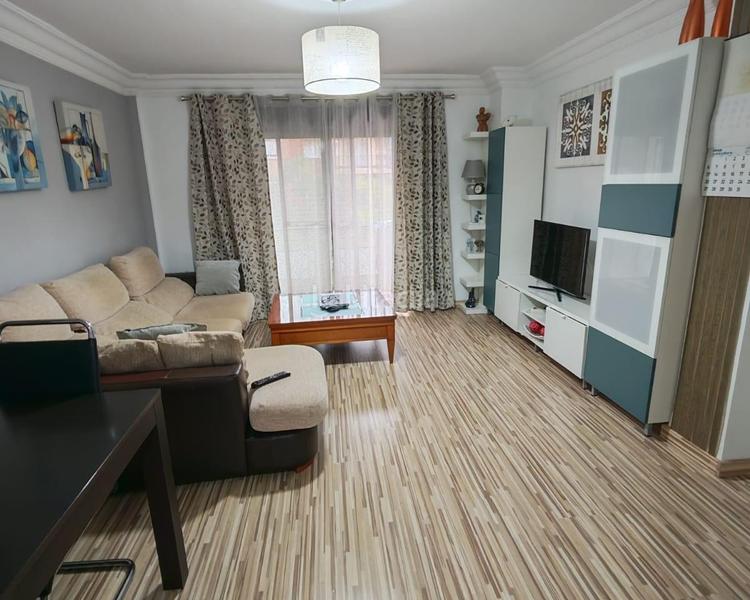 Foto a78cf3db-5ac5-49b7-877d-54756e344a14. Etagenwohnung mit heizung in Les Tendetes - Avenida Burjassot Valencia