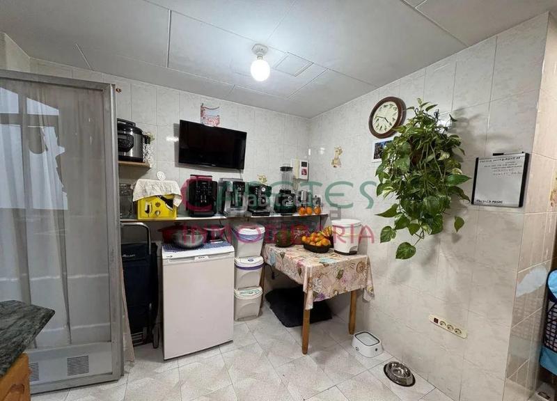 Foto c8531312-7b43-4e1f-917d-25c4edb02493. Appartamento con parcheggio in El Castellar i l'Oliverar Valencia