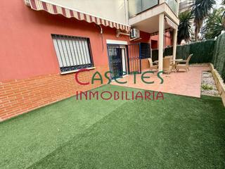 Planta baja  Avenida de los naranjos. Vivienda en ribaroja con piscina comunitaria