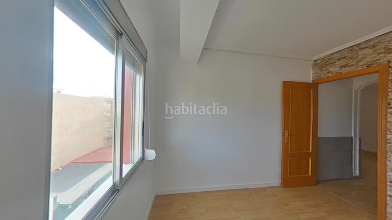 Foto 450a94f8-9c56-4664-b8c0-f2419a5182cb. Pis a Moncada