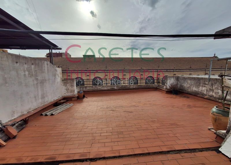 Foto df298f66-24bb-48d2-83d7-435bf0225f93. Pis a Carcaixent