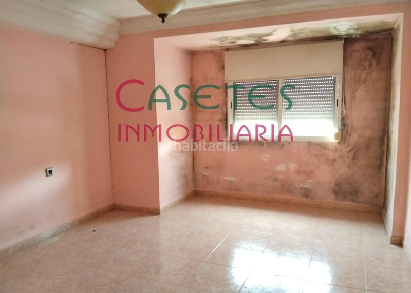 Foto d0ef4ec5-2fbc-485d-b8a7-160ffd5c4b34. Casa amb aparcament a Algemesí