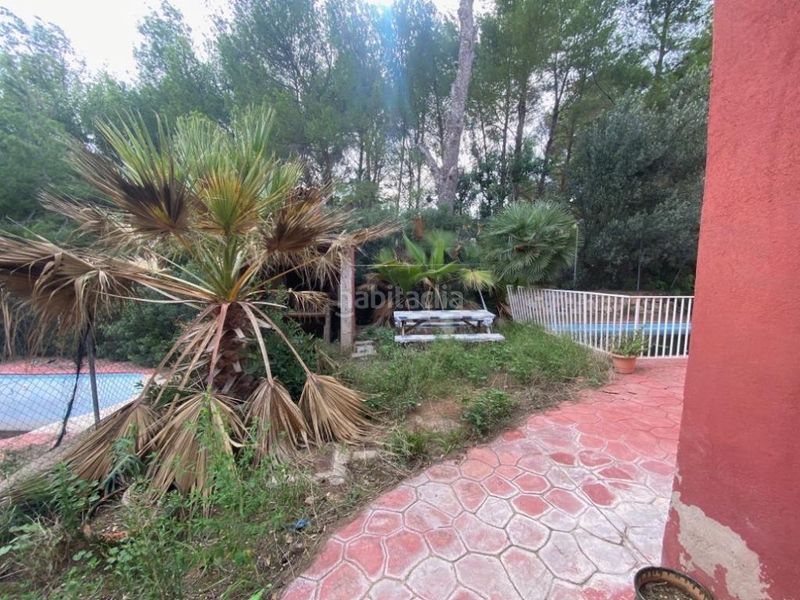 Foto 99d67110-75b0-4299-8204-3358d345534b. Casa adossada amb aparcament piscina a La Loma Chiva