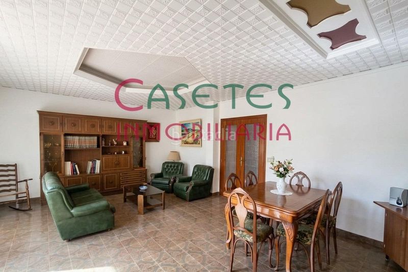 Foto 9ea24796-e193-498e-b8fc-e6eb3b4e7e57. Casa amb calefacció a Algemesí