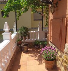 Piano terra in Serra. Serra.bajo vivienda , reformada con terraza privada  listo para