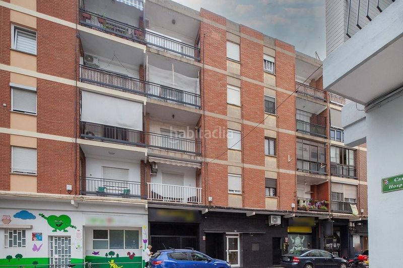 Foto b8f36059-51bf-4eb5-9b0b-91cd760657d7. Pis a La Constitución-Canaleta Mislata
