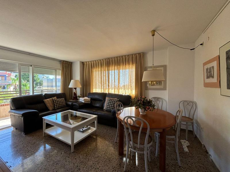 Foto 8b763cbd-f333-46b0-942b-5563fadb8d0d. Affitto appartamento con piscina in Playa Muchavista Campello (el)