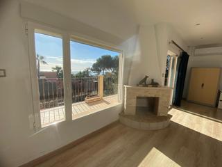 Maison en Pueblo Espaol-Coveta Fum. Tu refugio ideal en coveta fuma espera por ti!