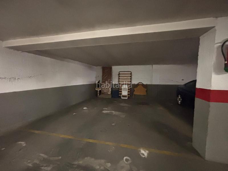 Foto c54f9bc2-358c-446a-bbd1-2cabc78674cc. Car parking in Playa Muchavista Campello (el)