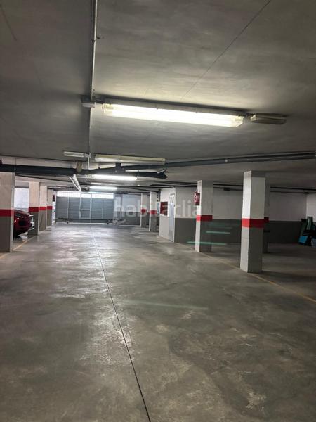 Foto d397a87e-2b49-4ea2-a9cc-f7849e49dc77. Car parking in Playa Muchavista Campello (el)