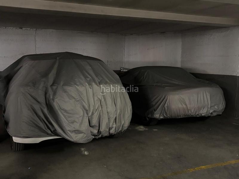 Foto e1cb6cdd-b302-4f5d-b1b5-c79b3ac15c72. Car parking in Playa Muchavista Campello (el)