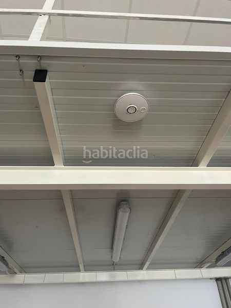 Foto aa29458a-ad23-41a2-ae8e-fc9410b921de. Local comercial a Campello Pueblo Campello (el)