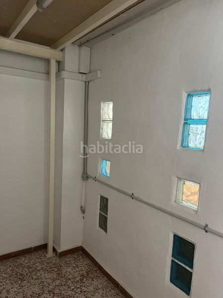 Foto d638929e-1540-4308-8e1f-2e534f63c18a. Local comercial a Campello Pueblo Campello (el)