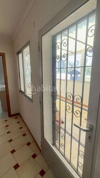 Foto d2564232-7056-4578-89f4-66be5e3a7046. Casa amb calefacció a Playa Muchavista Campello (el)