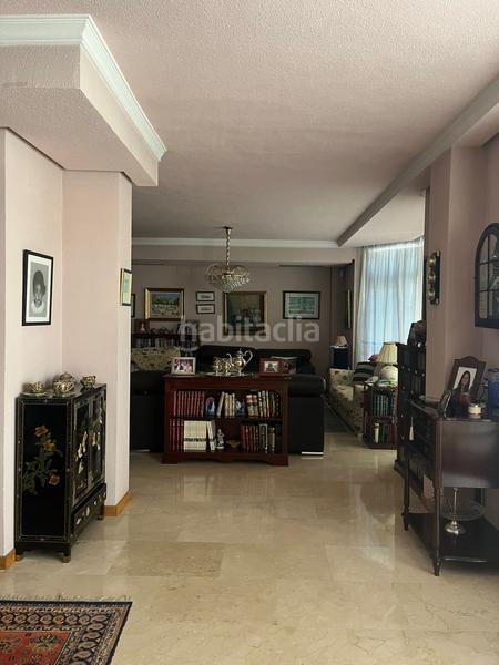 Foto a22e8419-12b7-46fe-8ee0-63a2a3c73222. Pis amb calefacció a Mercado Alicante