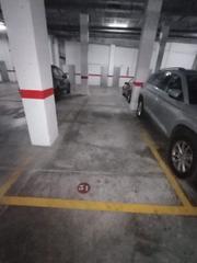 Parking voiture en Playa de San Juan. Plaza de garaje calle britania