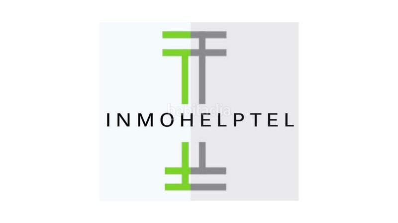 Foto d52d6569-162a-4974-b6e8-55a0cbba4231. Car parking in Playa de San Juan Alicante