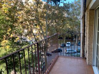 Location Appartement  Carrer de menorca 96. Fantástico piso tres habitaciones