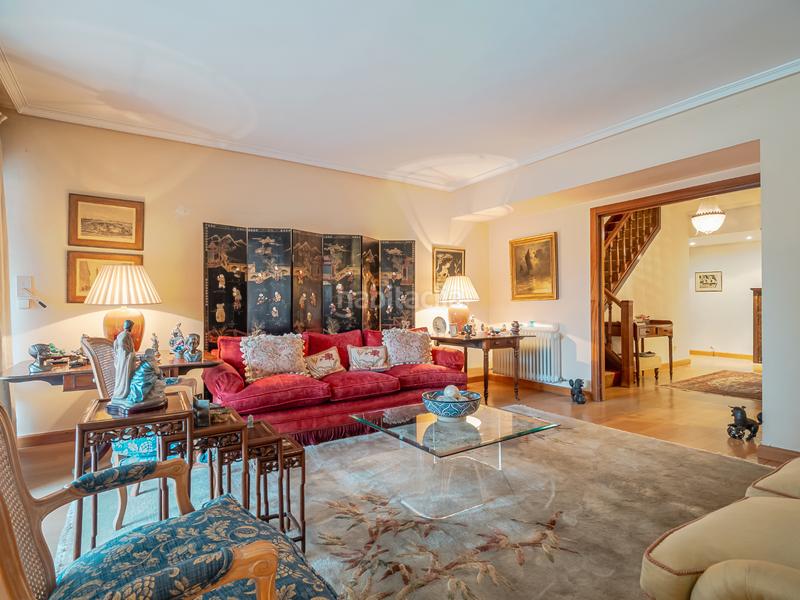 Foto 98777677-8ab4-4c5d-830f-0d250ed3b53e. Duplex with heating pool in Carretera del Plantío Majadahonda